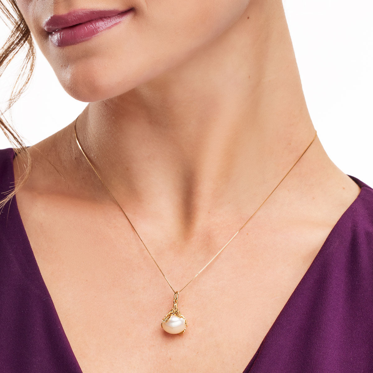 Women's 14K Italian Yellow Gold Filigree Pearl Necklace On Model